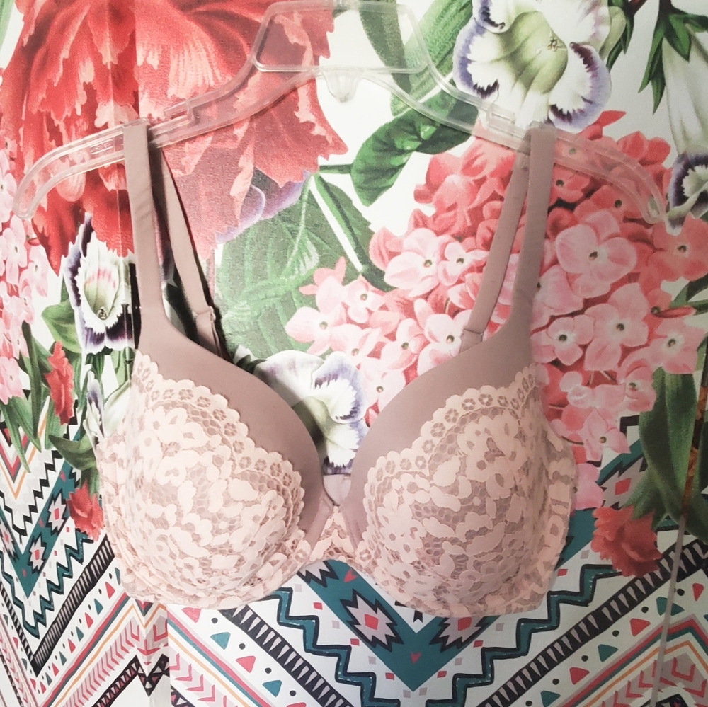 VS Bra